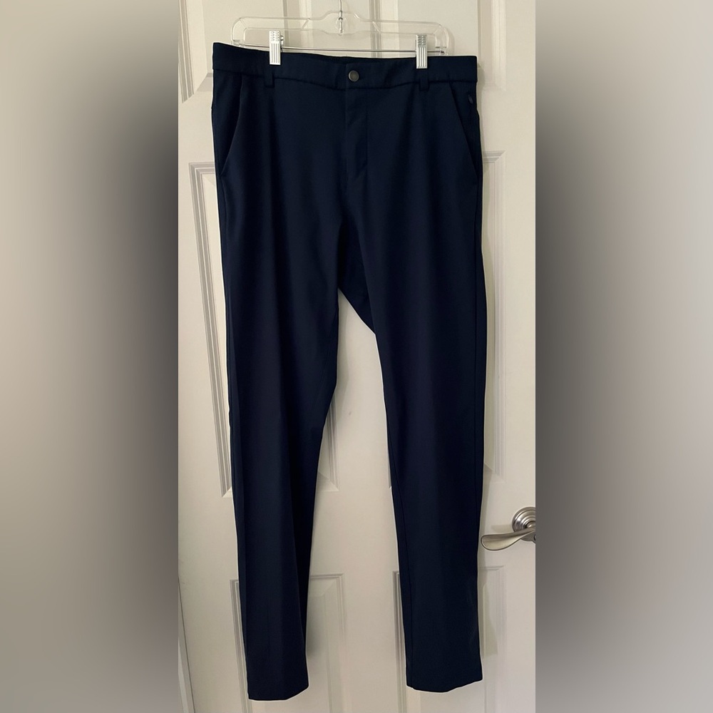 Men’s Lululemon Commission Pants, Navy style 5742T size 34 Business casual